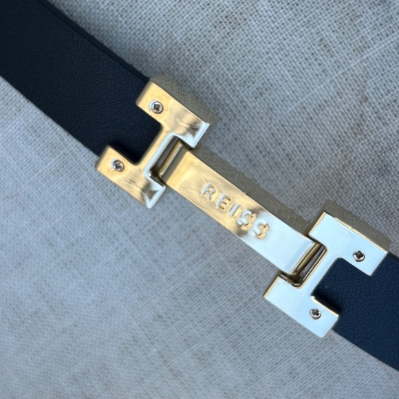 Reiss Hayley Belt black leather size large square hinge main image 9